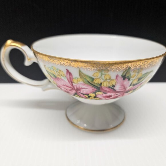 Shafford Bone China Pink Orchids Footed Teacup and Saucer With Gold Trim japan - Picture 5 of 8